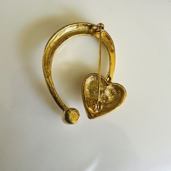 Vintage RARE Devil’s Tail Brooch Pearl Shiny and Brushed Gold Tone STUNNING 4038 - Picture 10 of 13